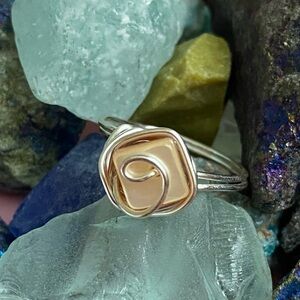 Natural cut seashell ring